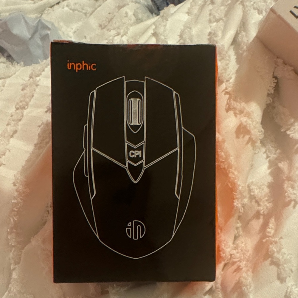 Black Wireless Mouse